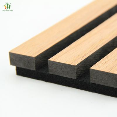ราคาดี Customized Color Black MDF+Polyester Fiber Acoustic Slat Wall Panel with 550kg/m3 ~ 880kg/m3 Density ออนไลน์