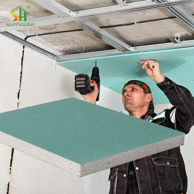 คุณภาพ 12mm Water Resistant Gypsum Board for Ceiling Drywall Partition Common Surface Paper Sheetrock Plaster Board for Living Bedroom โรงงาน